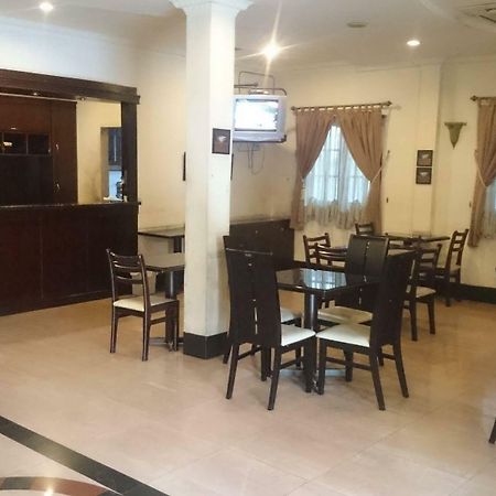 Hotel Citi International Palang Merah Medan Ngoại thất bức ảnh